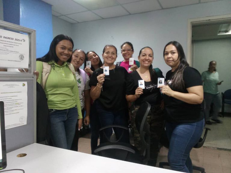 UPEL-IMPM realizó con éxito jornada de carnetización para estudiantes