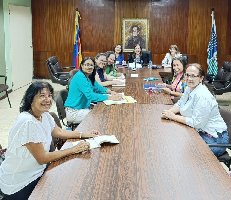 UPEL-IMPM realizó mesa de trabajo sobre acreditación de aprendizaje basado en competencia