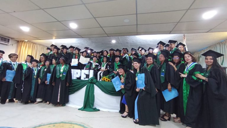 UPEL-IMPM celebró el Acto Solemne de Grado de 41 profesionales